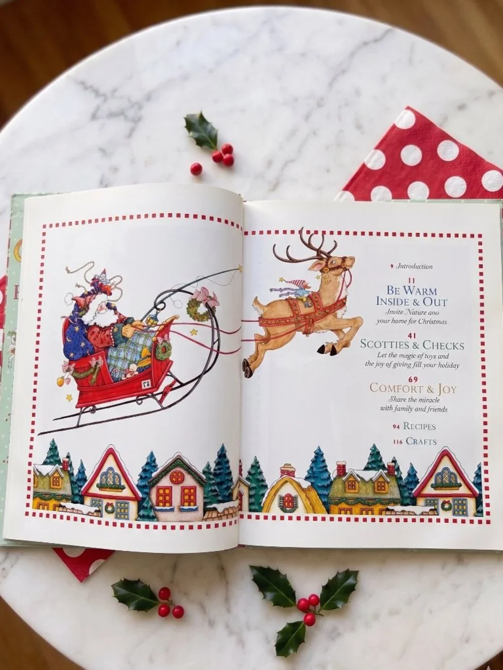 HARDCOVER Christmas With Mary Engelbreit : Let the Merrymaking Begin : Vol 1